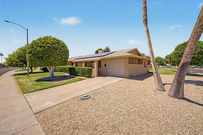 10626 Talisman Rd, Sun City, AZ 85351