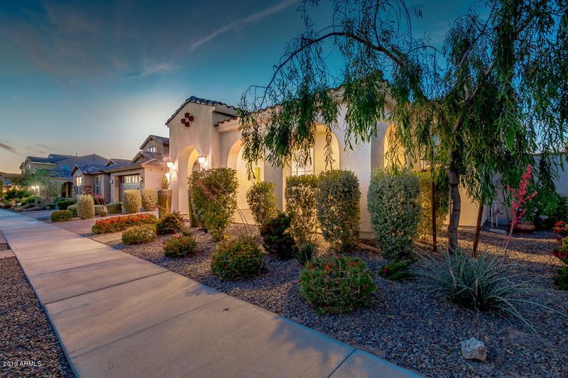 10628 E Sheffield Dr, Mesa, AZ 85212
