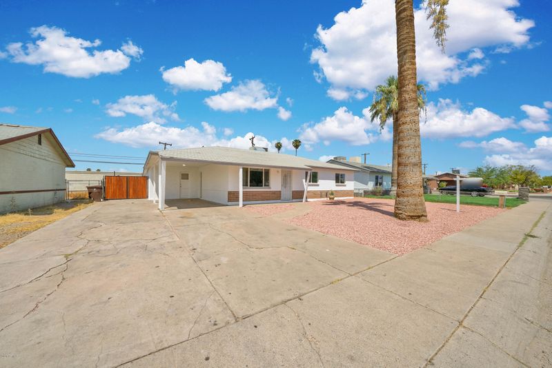 10628 N 73rd Dr, Peoria, AZ 85345