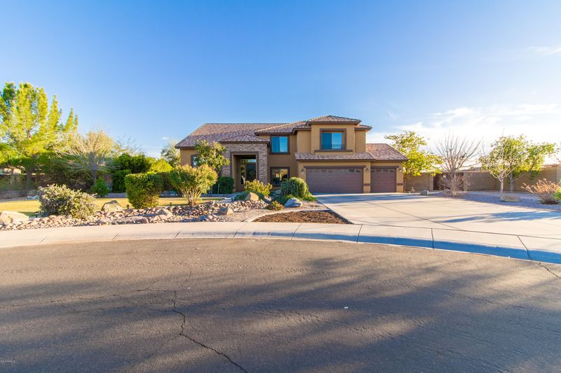 1063 E Shannon Ct, Gilbert, AZ 85295