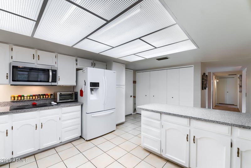 1063 Leisure World --, Mesa, AZ 85206