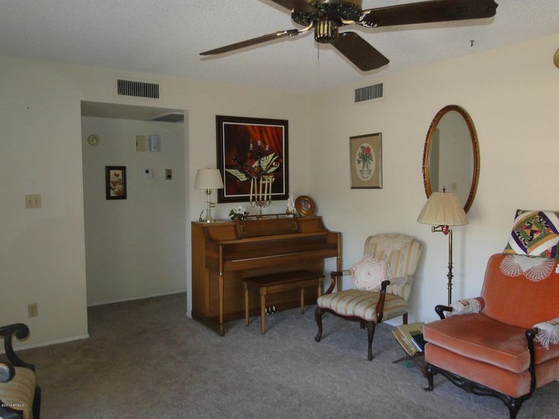 1063 S 79th St, Mesa, AZ 85208