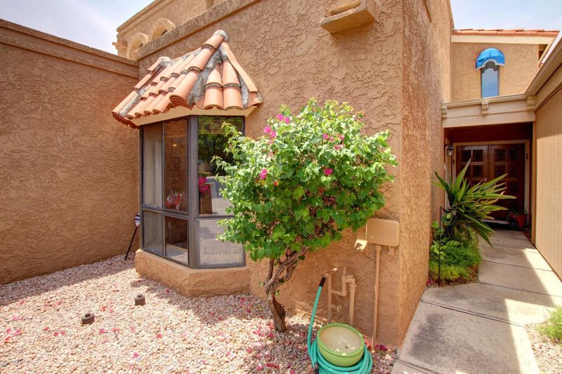10630 N 9th St, Phoenix, AZ 85020