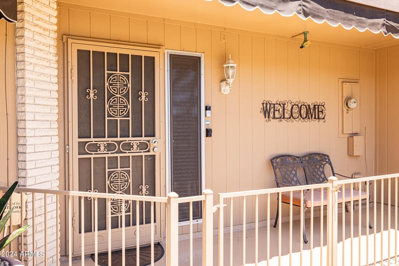 10630 Pineaire Dr, Sun City, AZ 85351