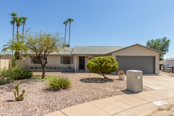 10631 43rd Pl, Phoenix, AZ 85044