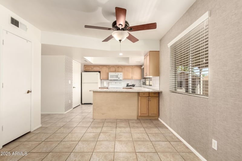 10631 43rd Pl, Phoenix, AZ 85044