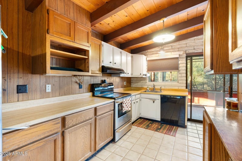 10631 Cactus View Cir, Gold Canyon, AZ 85118