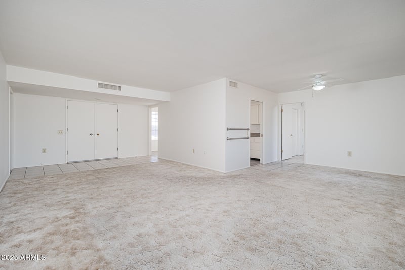 10632 Brookside Dr, Sun City, AZ 85351