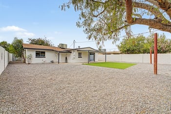 10633 17th Ave, Phoenix, AZ 85029