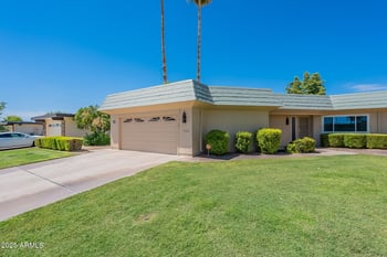 10634 Hutton Dr, Sun City, AZ 85351