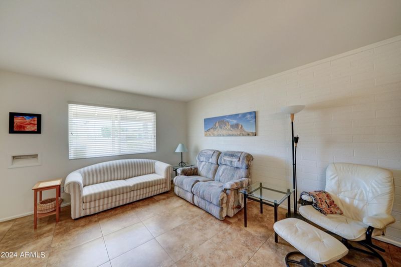 10634 W Crosby Dr, Sun City, AZ 85351