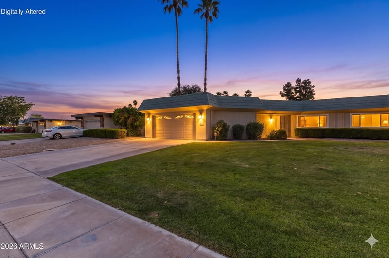 10634 Hutton Dr, Sun City, AZ 85351