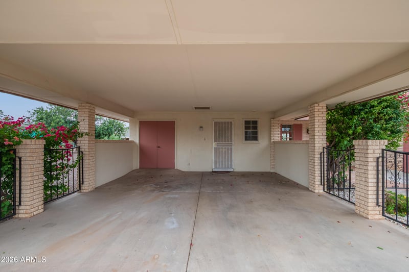 10636 Mission Ln, Sun City, AZ 85351