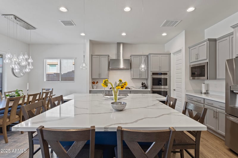 10638 Thornton Ave, Mesa, AZ 85212