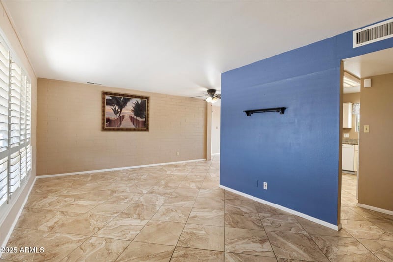 10638 W Alabama Ave, Sun City, AZ 85351