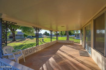 10639 Roundelay Cir, Sun City, AZ 85351