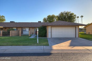 10639 Roundelay Cir, Sun City, AZ 85351