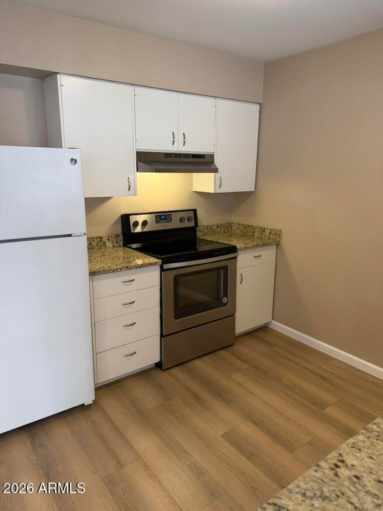 10639 Coggins Dr, Sun City, AZ 85351