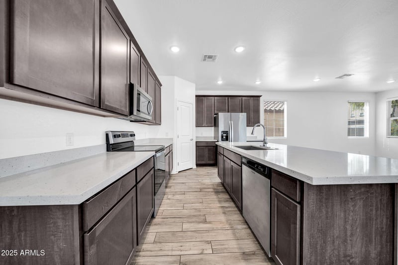 1064 151st Ln, Goodyear, AZ 85338