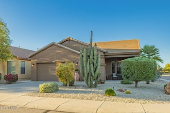 1064 Desert Glen Dr, San Tan Valley, AZ 85143