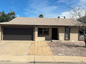 1064 Hoover Ave, Mesa, AZ 85204