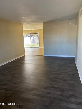 1064 Hoover Ave, Mesa, AZ 85204