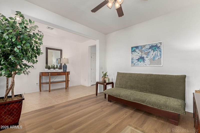 1064 Desert Glen Dr, San Tan Valley, AZ 85143