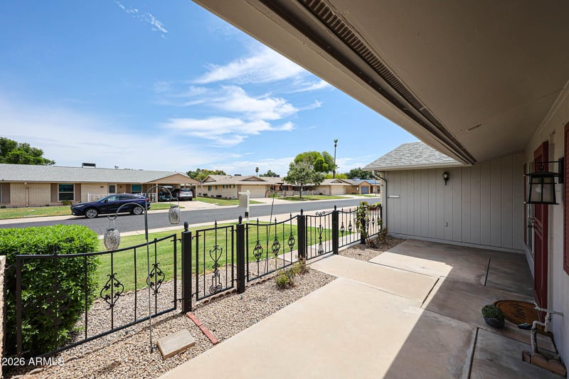 10641 W Saratoga Cir, Sun City, AZ 85351