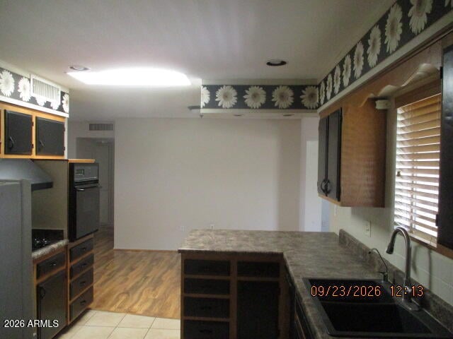 10643 W Roundelay Cir, Sun City, AZ 85351