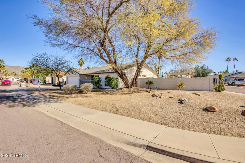10645 Mercer Ln, Scottsdale, AZ 85259
