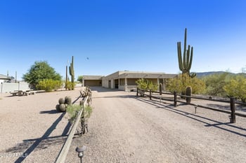 10646 Jensen St, Mesa, AZ 85207