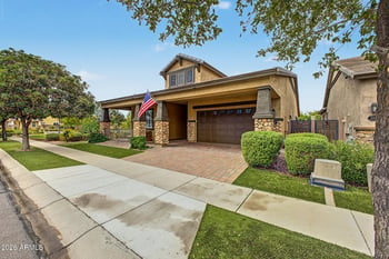 10646 E Nido Ave, Mesa, AZ 85209