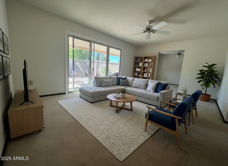 10647 Campana Dr, Sun City, AZ 85351