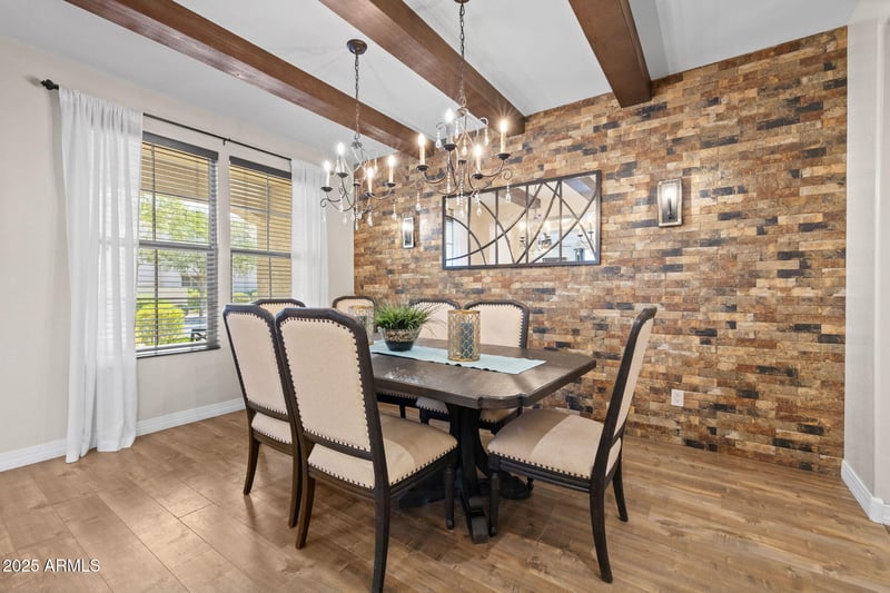 10648 Kinetic Dr, Mesa, AZ 85212