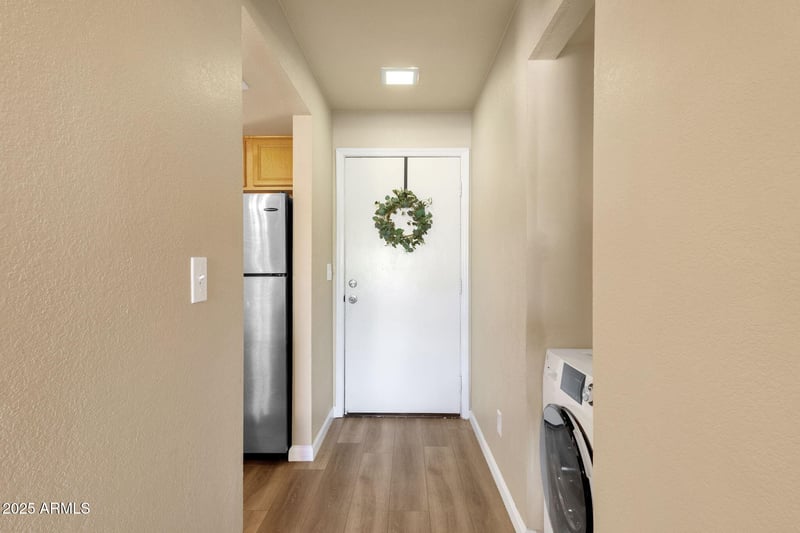 1065 1st St #106, Tempe, AZ 85281