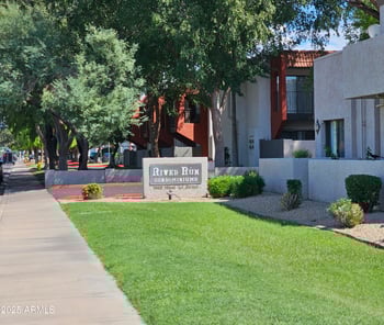 1065 1st St #106, Tempe, AZ 85281