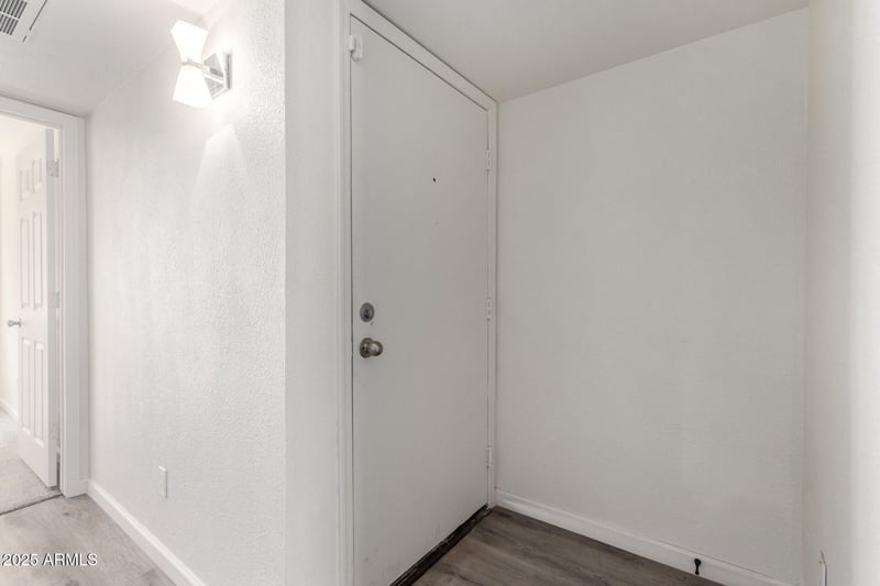 1065 1st St #109, Tempe, AZ 85281