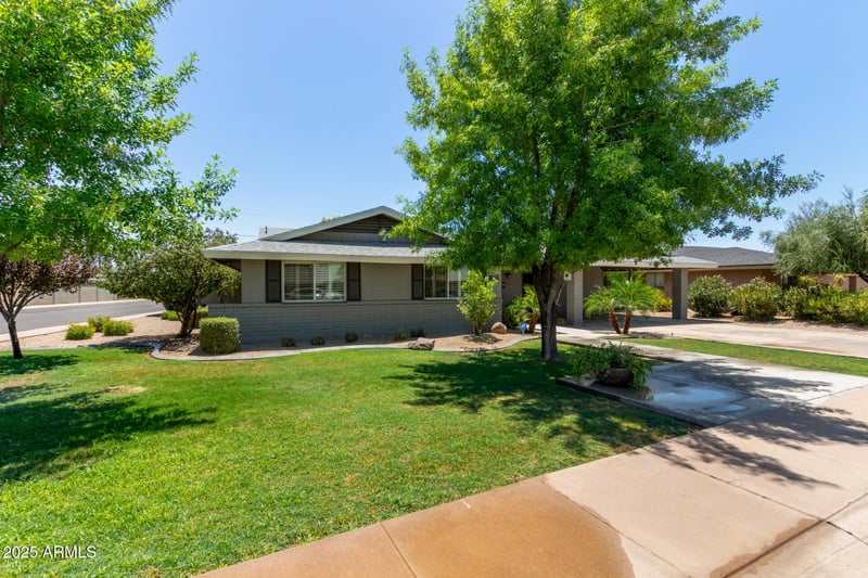 1065 Fairmont Dr, Tempe, AZ 85282