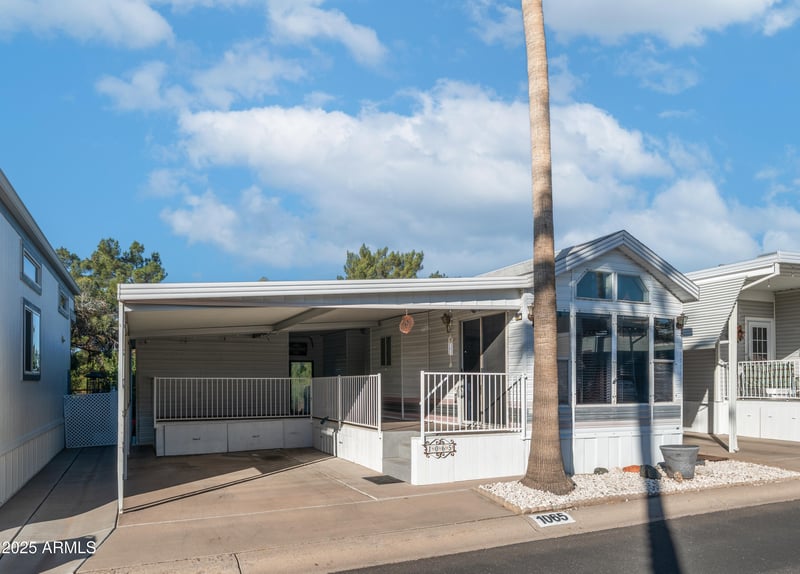 1065 Quartz Dr, Apache Junction, AZ 85119