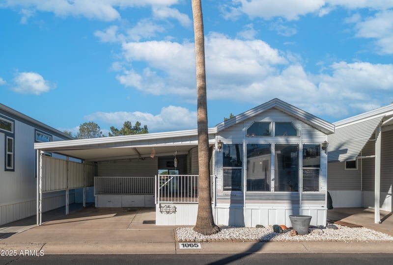 1065 Quartz Dr, Apache Junction, AZ 85119