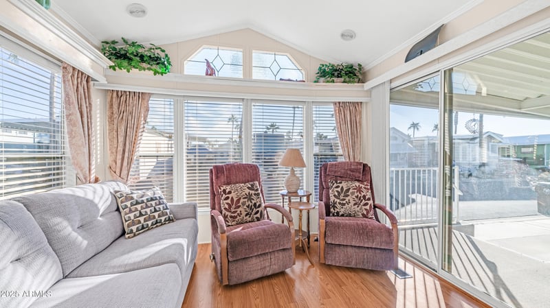 1065 Quartz Dr, Apache Junction, AZ 85119