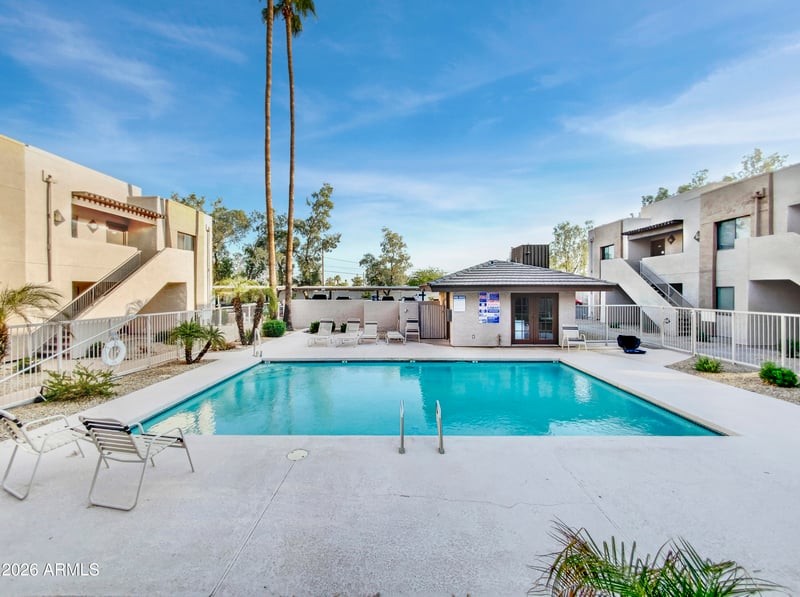 1065 1st St #109, Tempe, AZ 85281