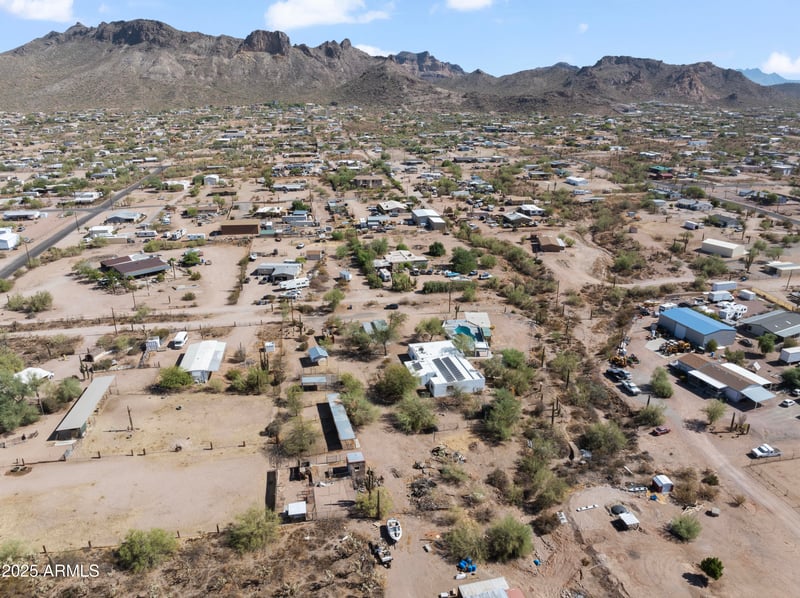 1065 Whiteley St, Apache Junction, AZ 85120