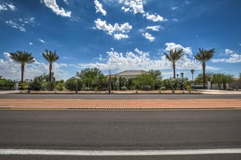 10651 Cactus Rd, Scottsdale, AZ 85259