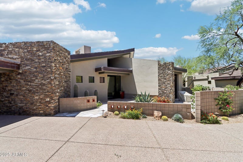 10651 Fernwood Ln, Scottsdale, AZ 85262