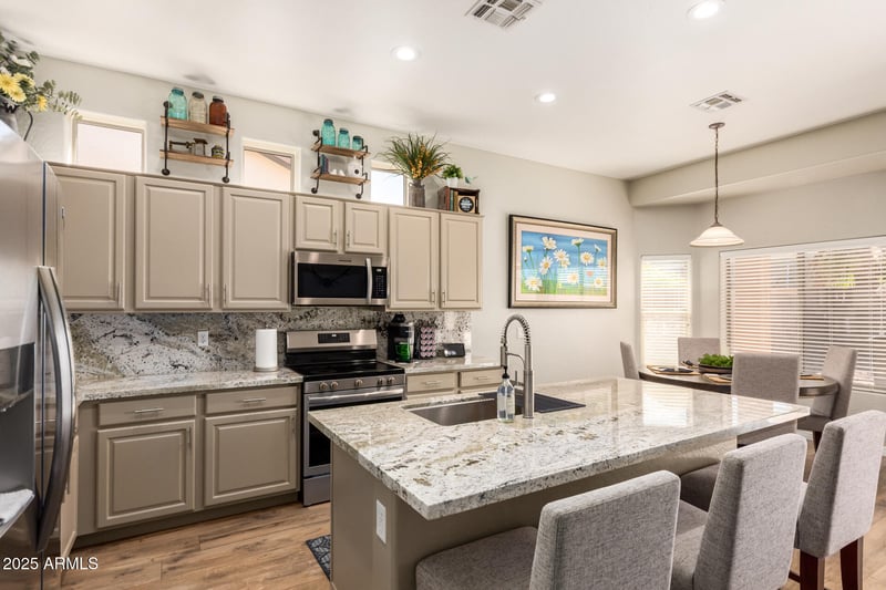 10651 Pampa Ave, Mesa, AZ 85212
