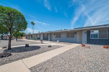 10654 Coggins Dr, Sun City, AZ 85351