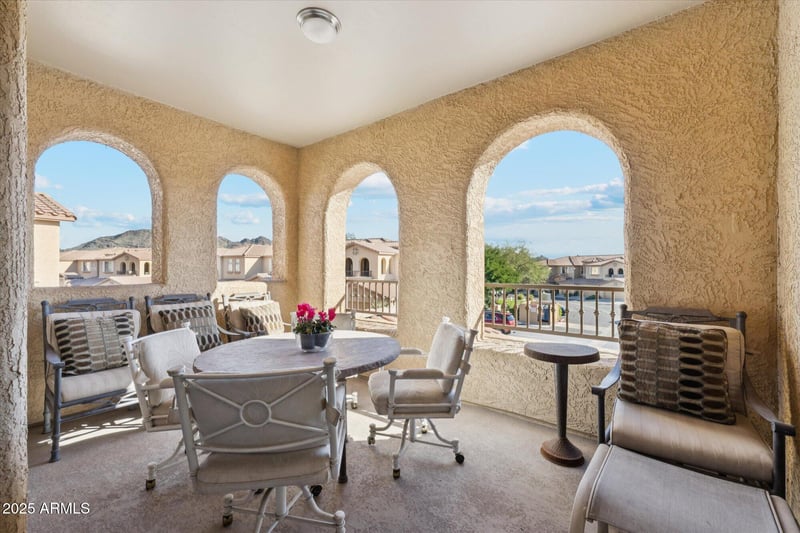 10655 9th St #205, Phoenix, AZ 85020