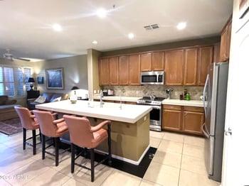 10655 N 9th St #110, Phoenix, AZ 85020
