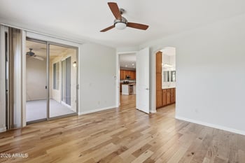 10655 9th St #213, Phoenix, AZ 85020